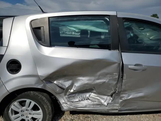 2012 CHEVROLET SONIC LS  