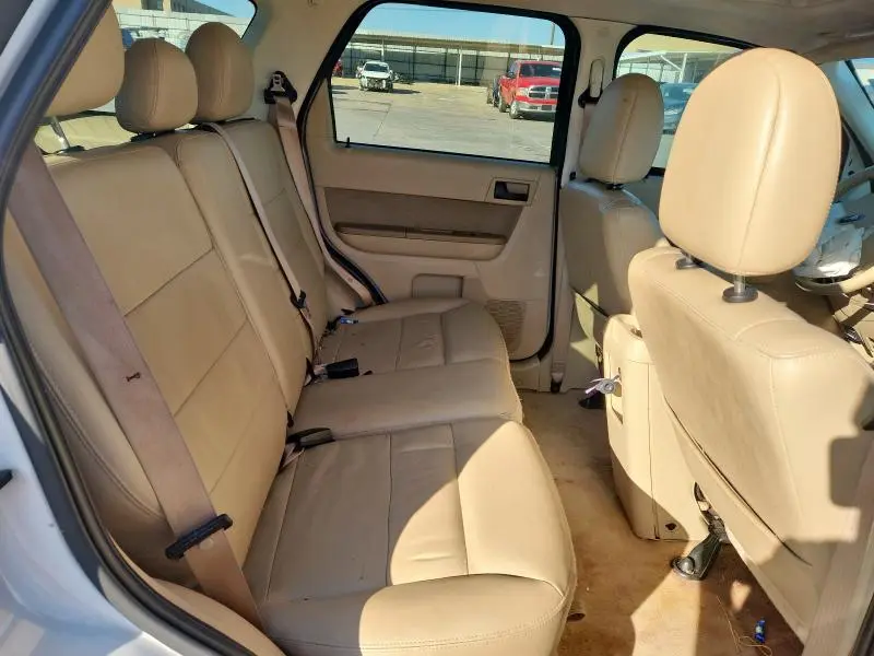 2011 FORD ESCAPE XLT  