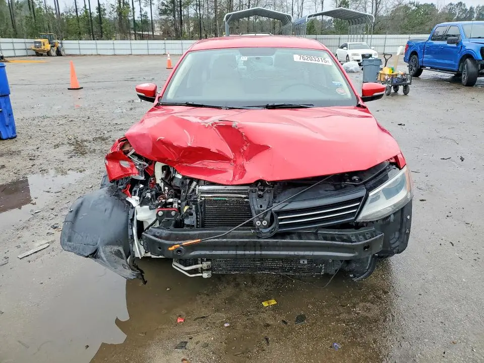 2013 VOLKSWAGEN JETTA TDI  