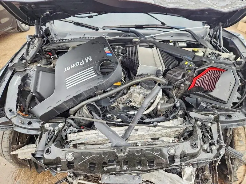2016 BMW M4   