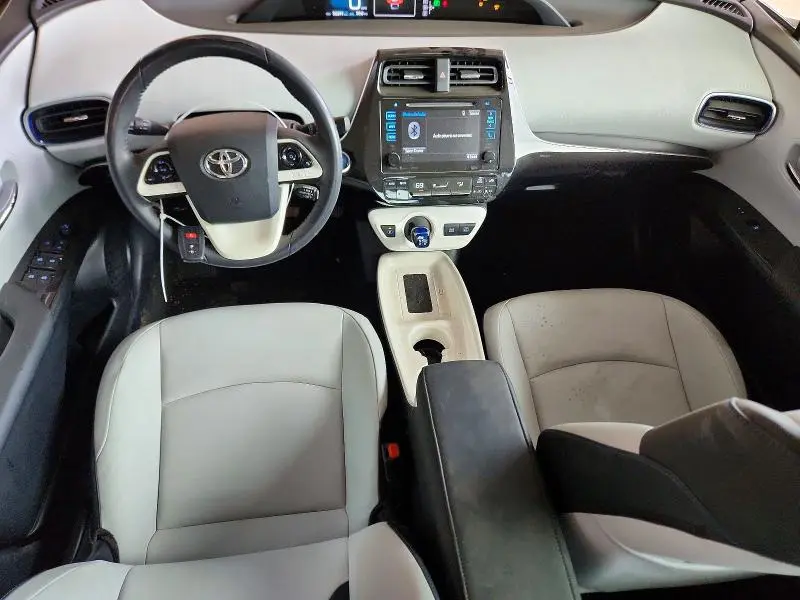 2016 TOYOTA PRIUS THREE TOURING  