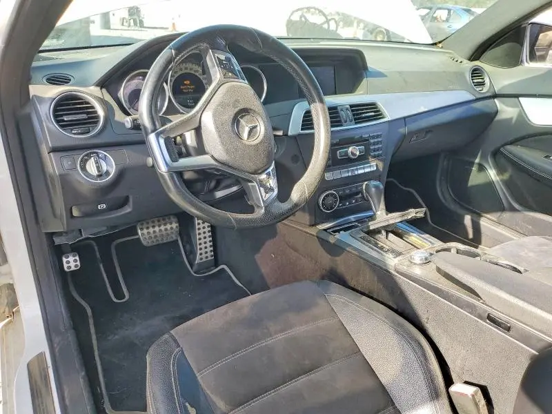2015 MERCEDES-BENZ C 250  