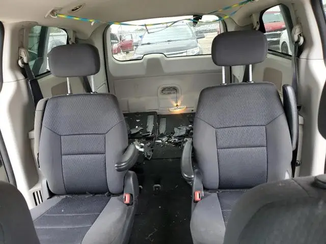 2010 DODGE GRAND CARAVAN SE  