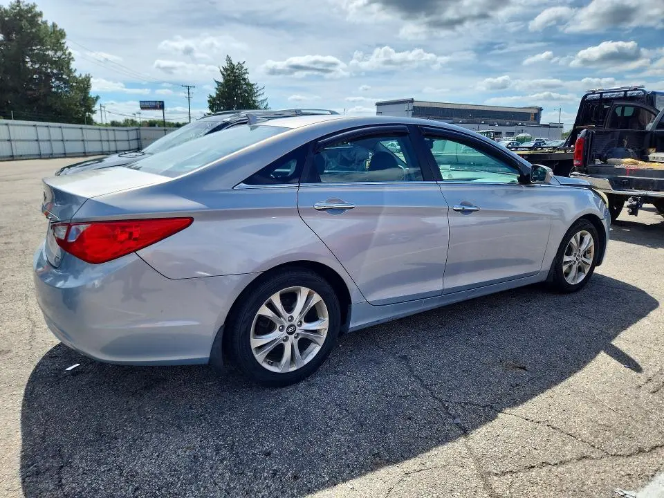 2011 HYUNDAI SONATA LIMITED  