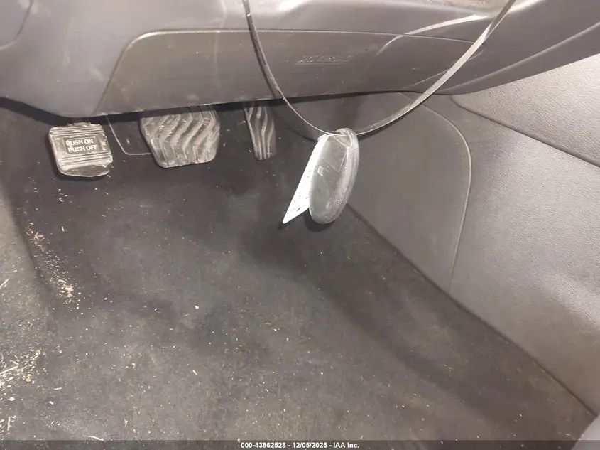 2022 NISSAN SENTRA SV XTRONIC CVT