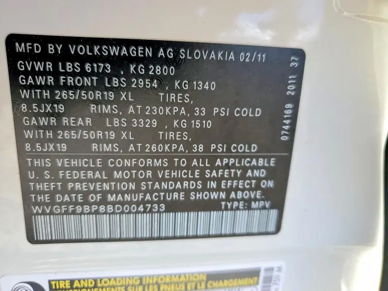 2011 VOLKSWAGEN TOUAREG V6  