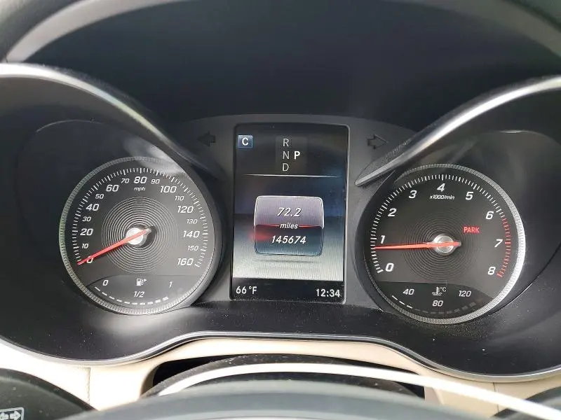 2017 MERCEDES-BENZ GLC 300 4MATIC  
