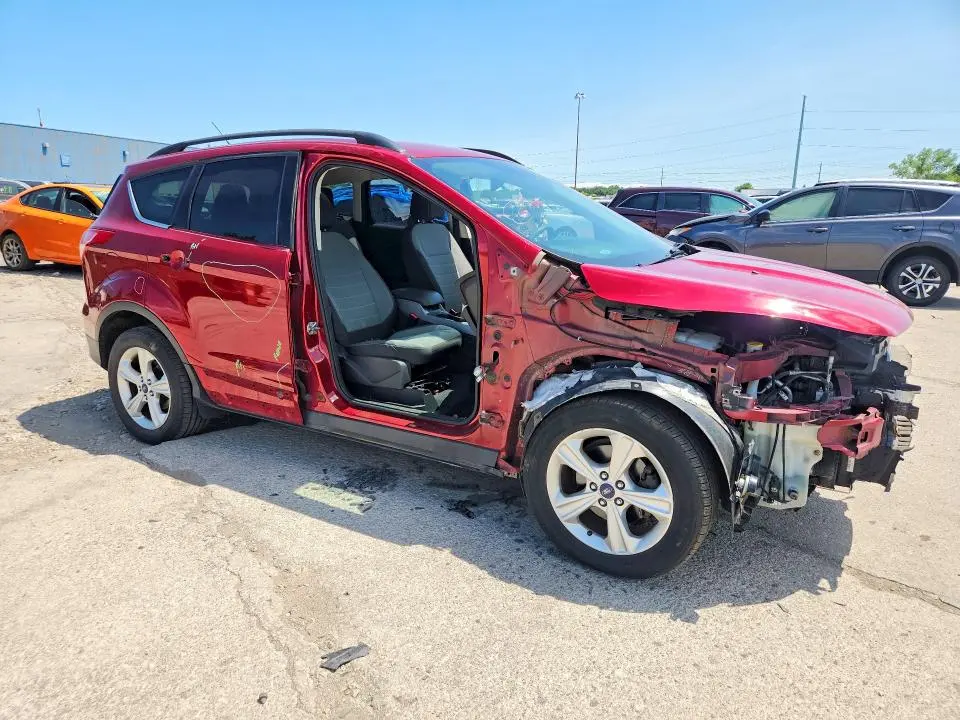 2016 FORD ESCAPE SE  