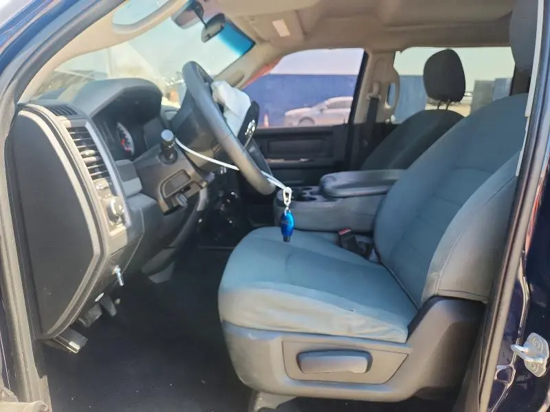 2013 RAM 1500 ST  