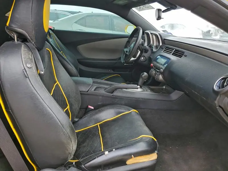 2010 CHEVROLET CAMARO LS  