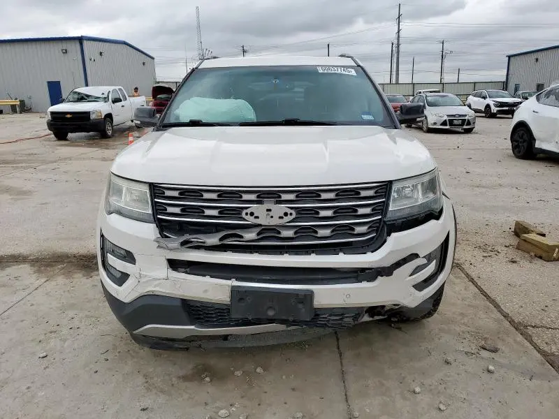 2016 FORD EXPLORER XLT  