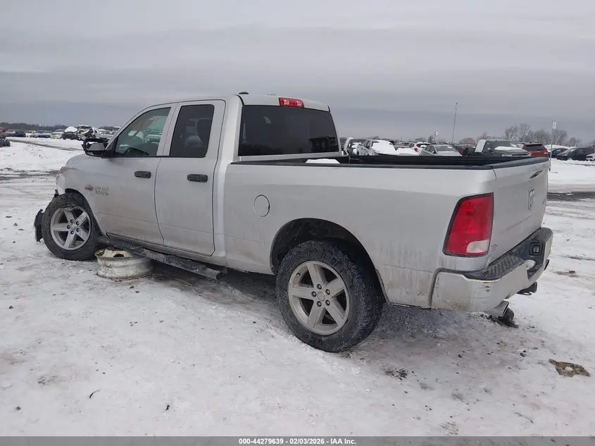 2018 RAM 1500 EXPRESS  4X4 6'4 BOX