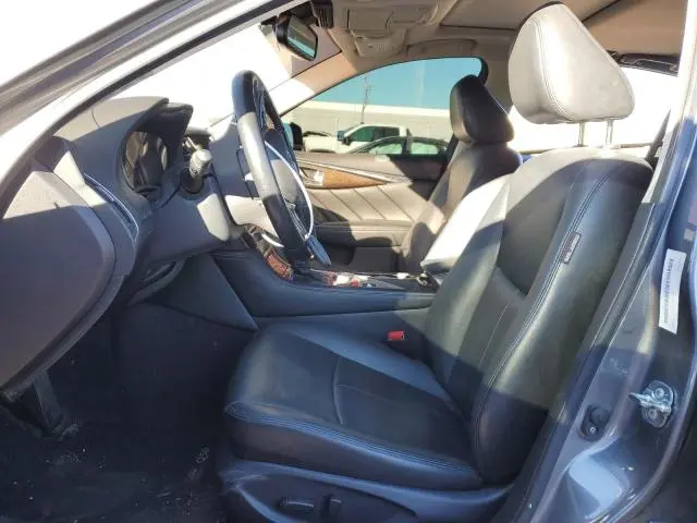 2018 INFINITI Q50 LUXE  