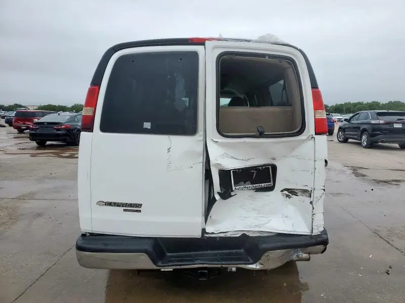 2013 CHEVROLET EXPRESS G3500 LT  