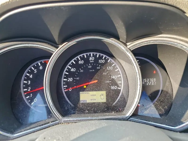 2012 NISSAN MURANO S  