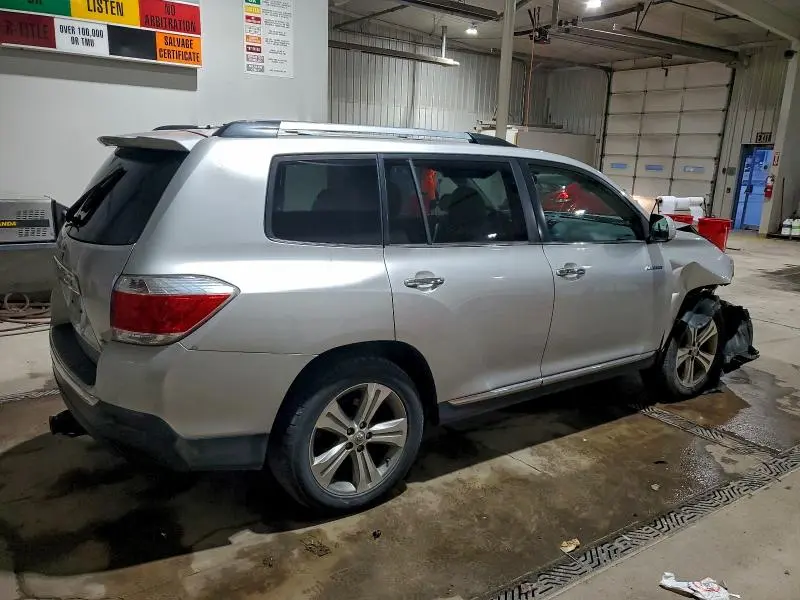 2011 TOYOTA HIGHLANDER LIMITED  