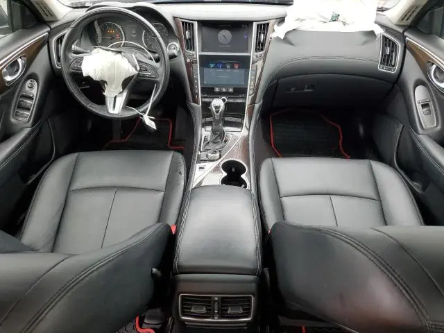 2018 INFINITI Q50 LUXE  
