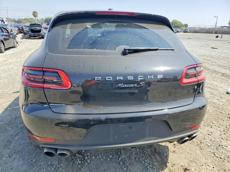 2017 PORSCHE MACAN S  