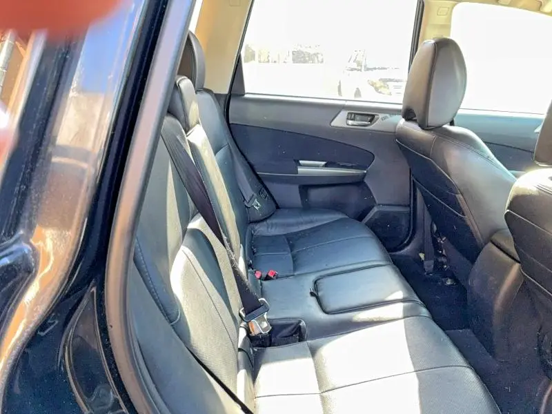 2013 SUBARU FORESTER LIMITED  