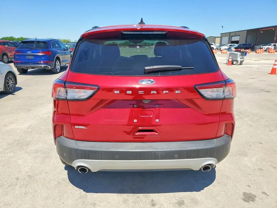 2021 FORD ESCAPE SEL  