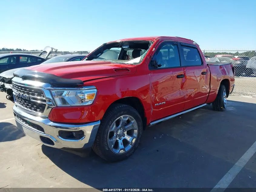 2024 RAM 1500 BIG HORN  4X4 6'4 BOX