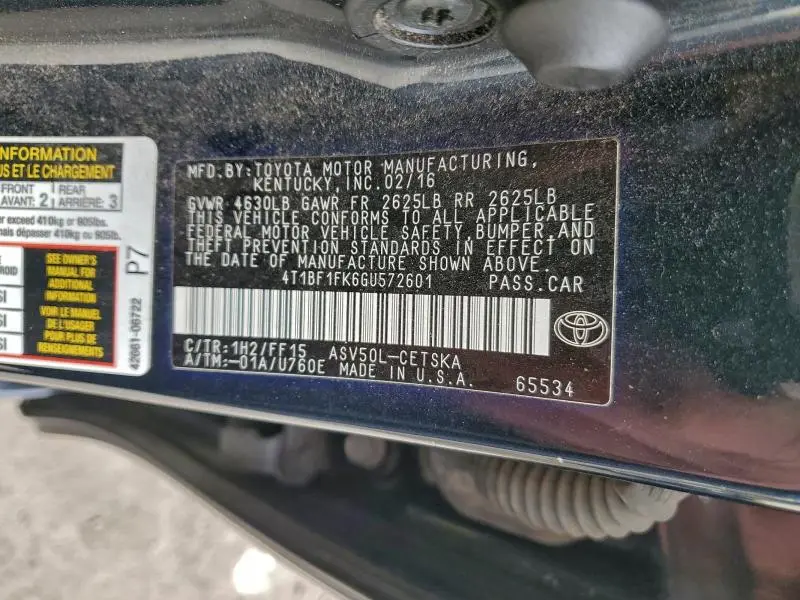 2016 TOYOTA CAMRY LE  