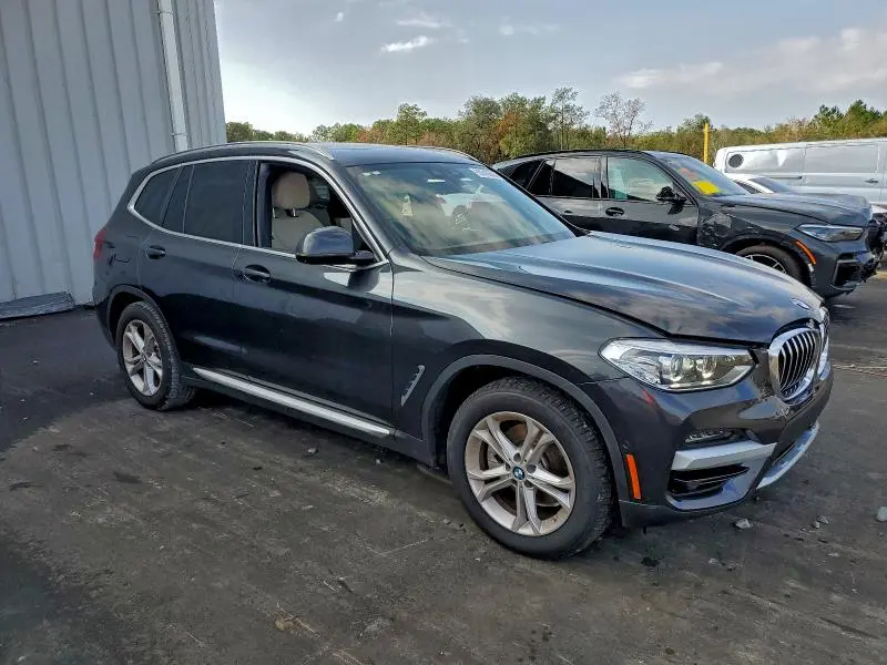 2021 BMW X3 XDRIVE30E  