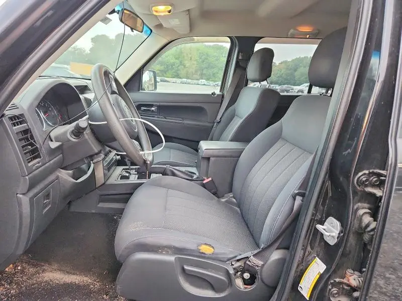 2011 JEEP LIBERTY SPORT  