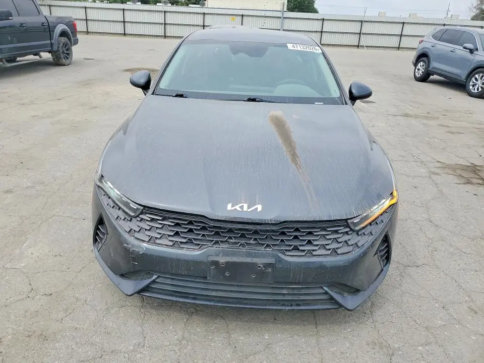 2022 KIA K5 LXS  