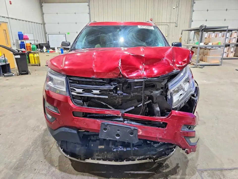 2017 FORD EXPLORER XLT  