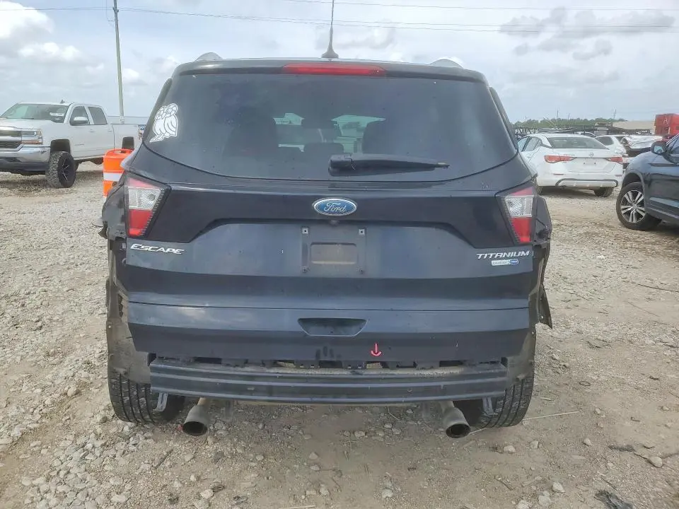 2018 FORD ESCAPE TITANIUM  