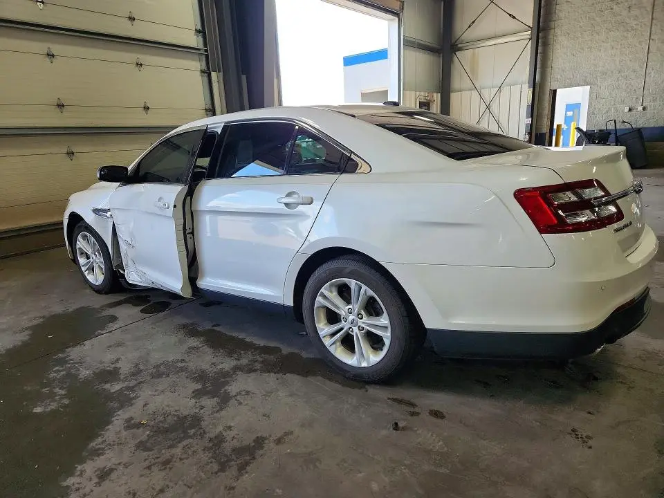 2014 FORD TAURUS SEL  