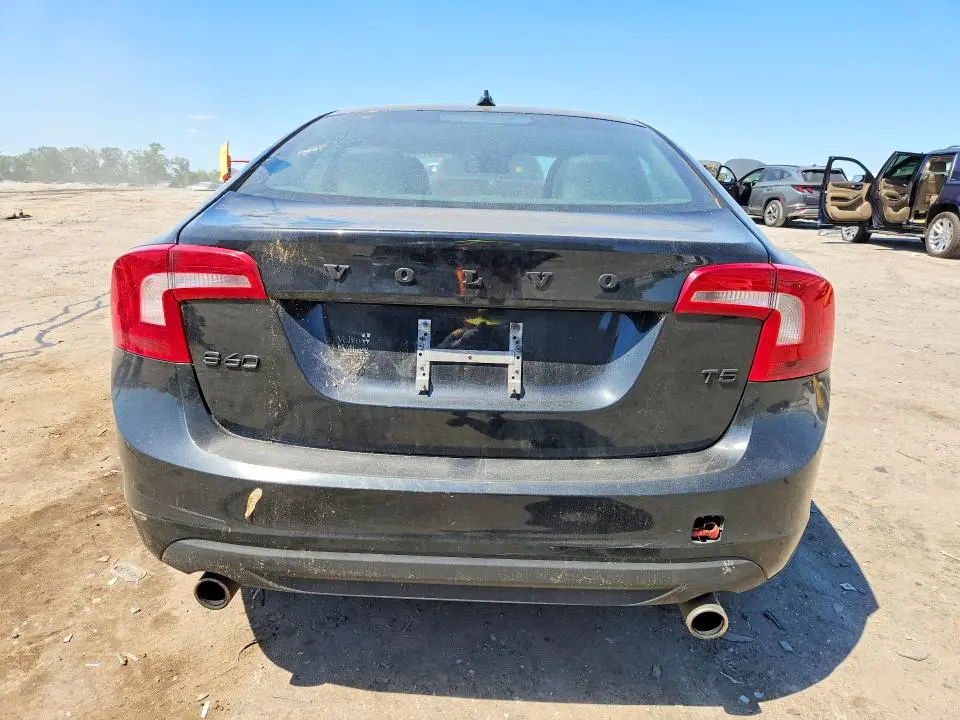 2013 VOLVO S60 T5  