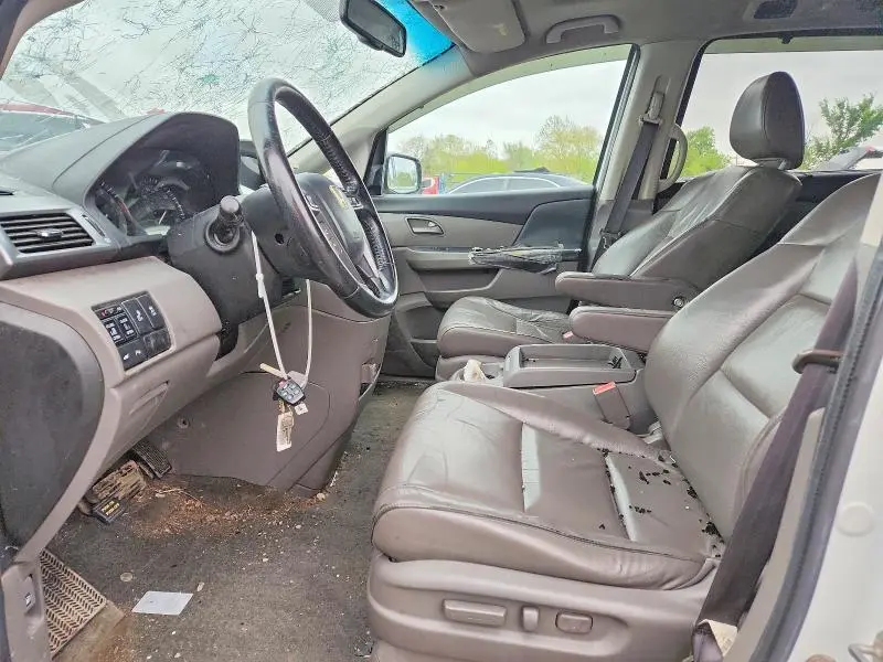 2011 HONDA ODYSSEY TOURING  