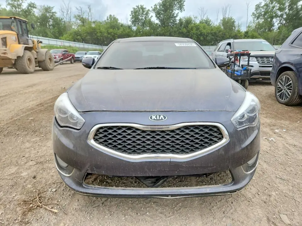 2016 KIA CADENZA LUXURY  