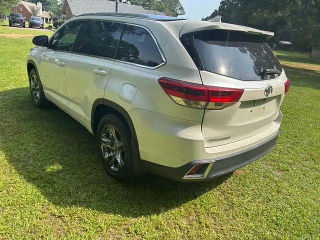 2019 TOYOTA HIGHLANDER LIMITED  