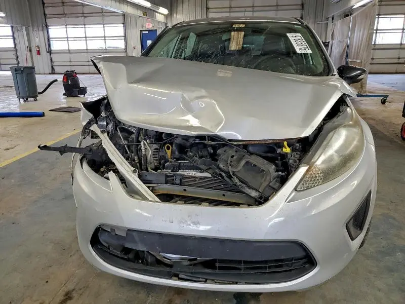 2013 FORD FIESTA TITANIUM  