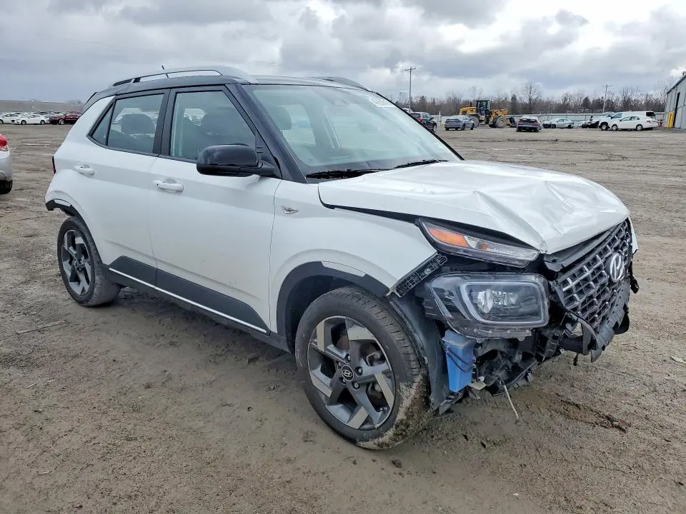 2025 HYUNDAI VENUE LIMITED  