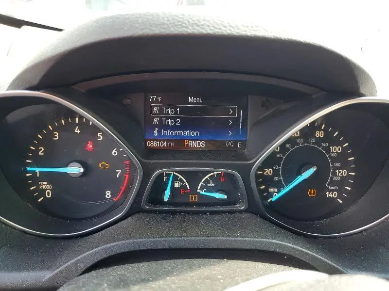 2017 FORD ESCAPE SE  