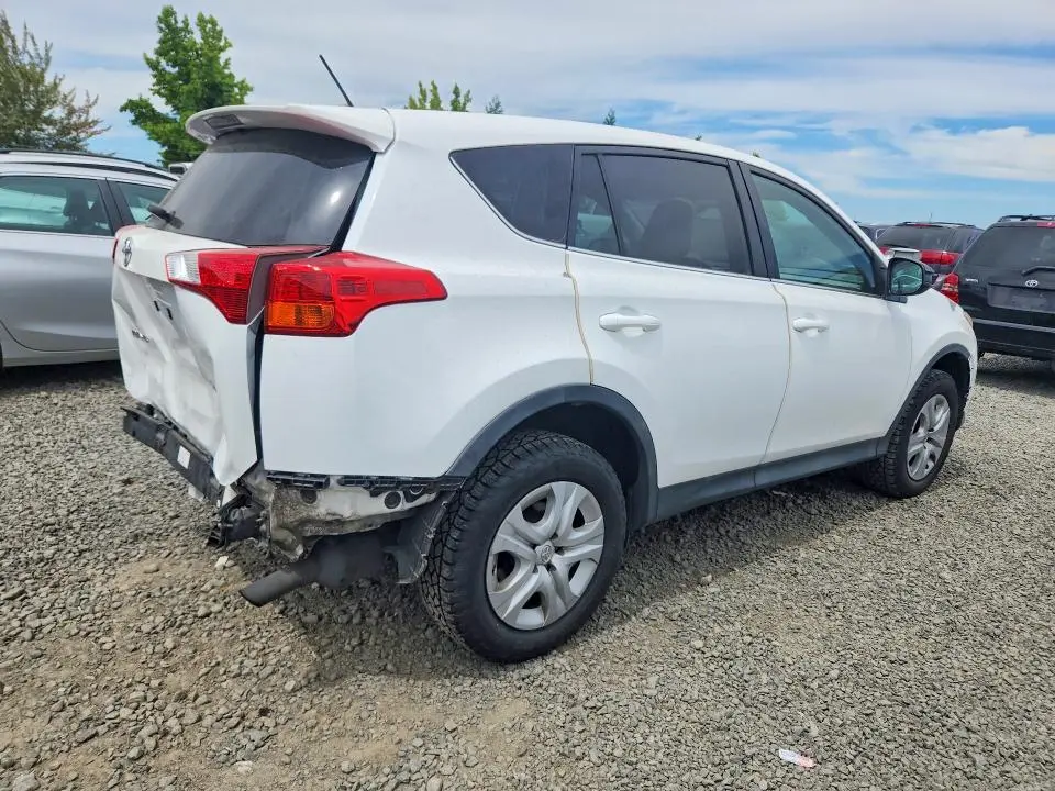 2015 TOYOTA RAV4 LE  
