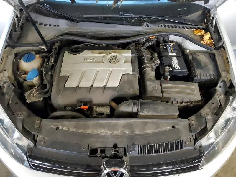 2011 VOLKSWAGEN JETTA TDI  