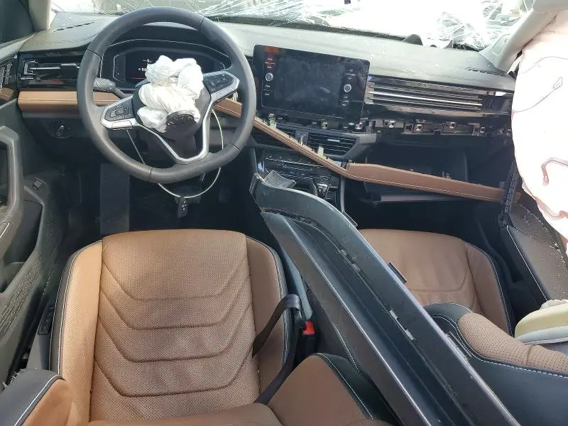 2025 VOLKSWAGEN JETTA SEL  