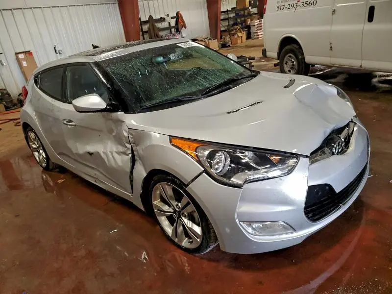 2013 HYUNDAI VELOSTER BASE  