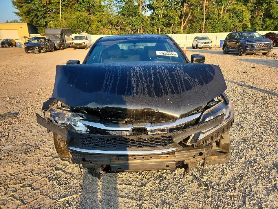 2017 HONDA ACCORD EX  