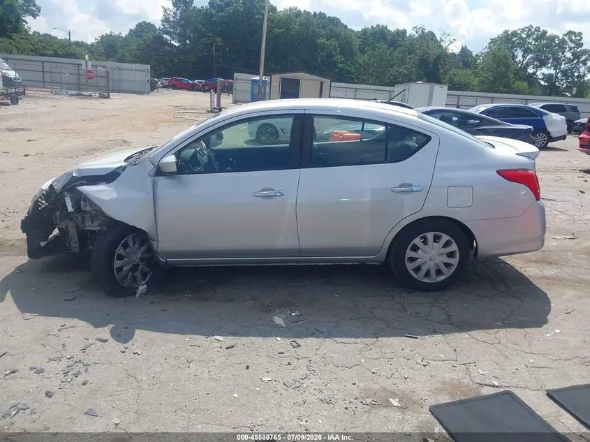 2017 NISSAN VERSA 1.6 SV
