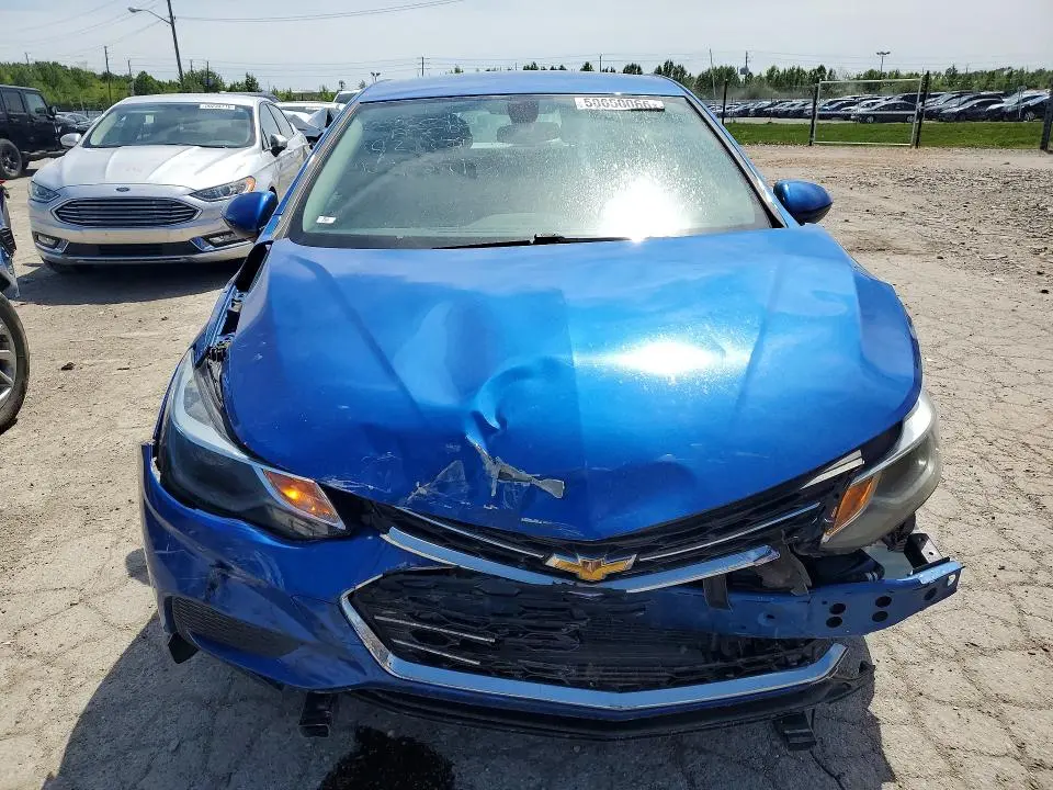 2017 CHEVROLET CRUZE LT  