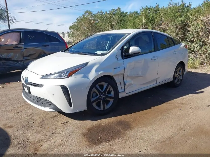 2020 TOYOTA PRIUS XLE