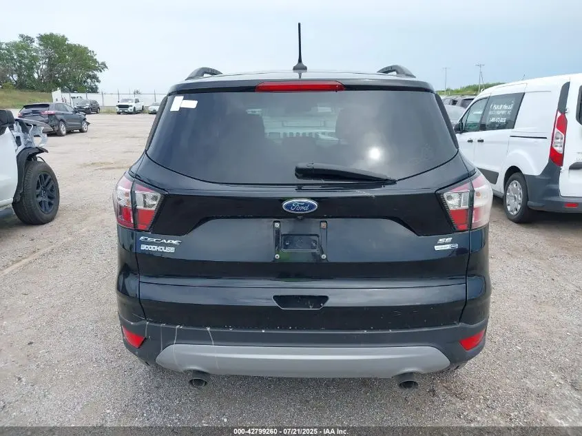 2018 FORD ESCAPE SE