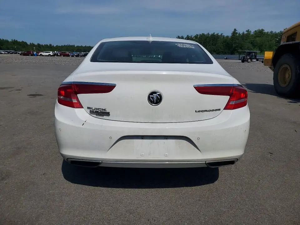 2017 BUICK LACROSSE ESSENCE  