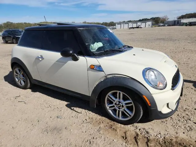 2013 MINI COOPER S  